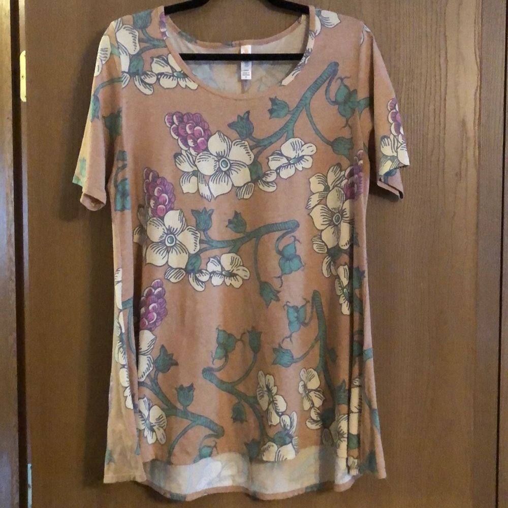 Lularoe perfect tee